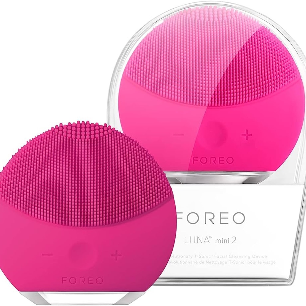 FOREO Luna Mini 2 Ultra-hygienic Facial Cleansing Brush